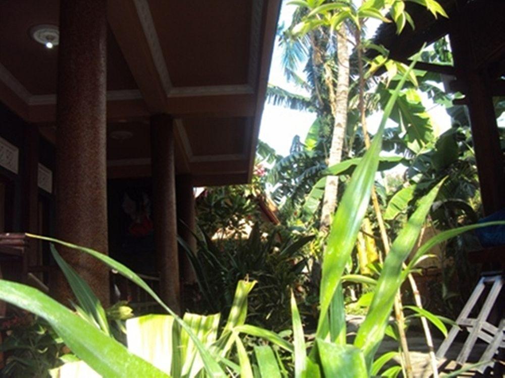 香蕉叶简易别墅旅馆 吉利特拉旺安 外观 照片